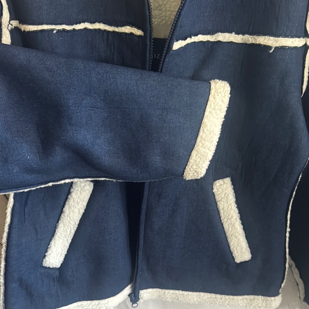 Gazoz Dark Blue and White Sherpa Jacket - Picture 9 of 9